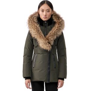 Mackage Adali winter coat in Olive (Army) Green. Size XS. Like New!!!